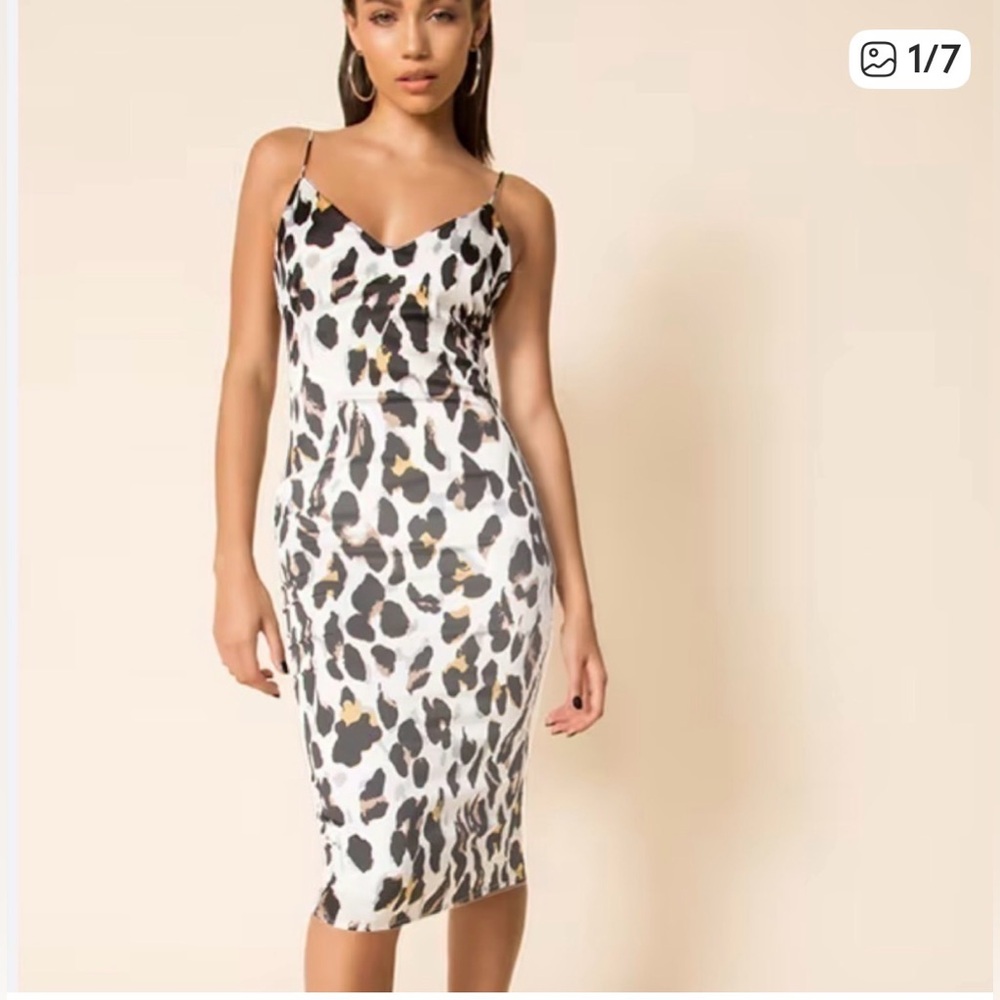 ✨Superdown (NWOT) Leopard Print Spaghetti Strap Dress Size S✨